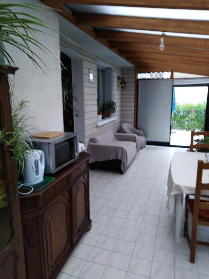 בורז'ה Chez Myla Chambre Avec Tv Ecran Plat Et Salle De Bain Privative מראה חיצוני תמונה